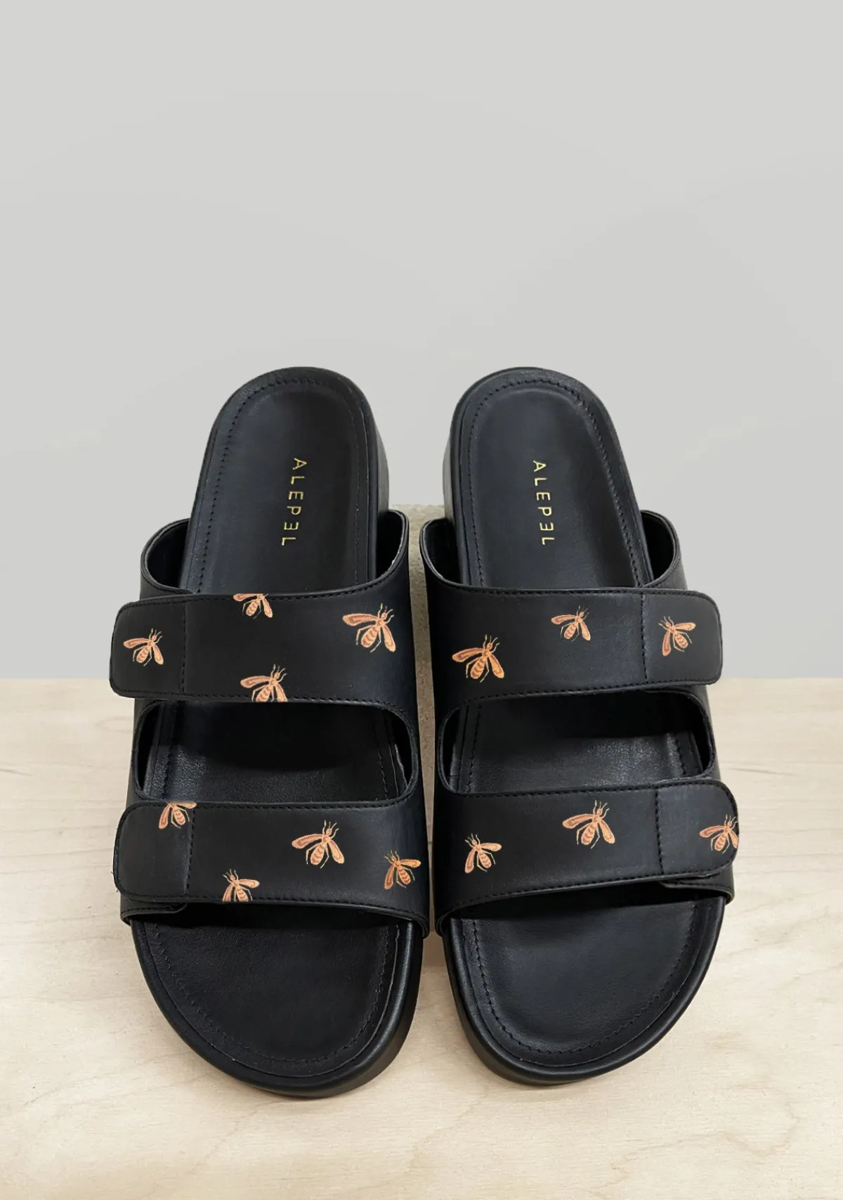 New Alepel Gold Metallic Bees Black Sandal