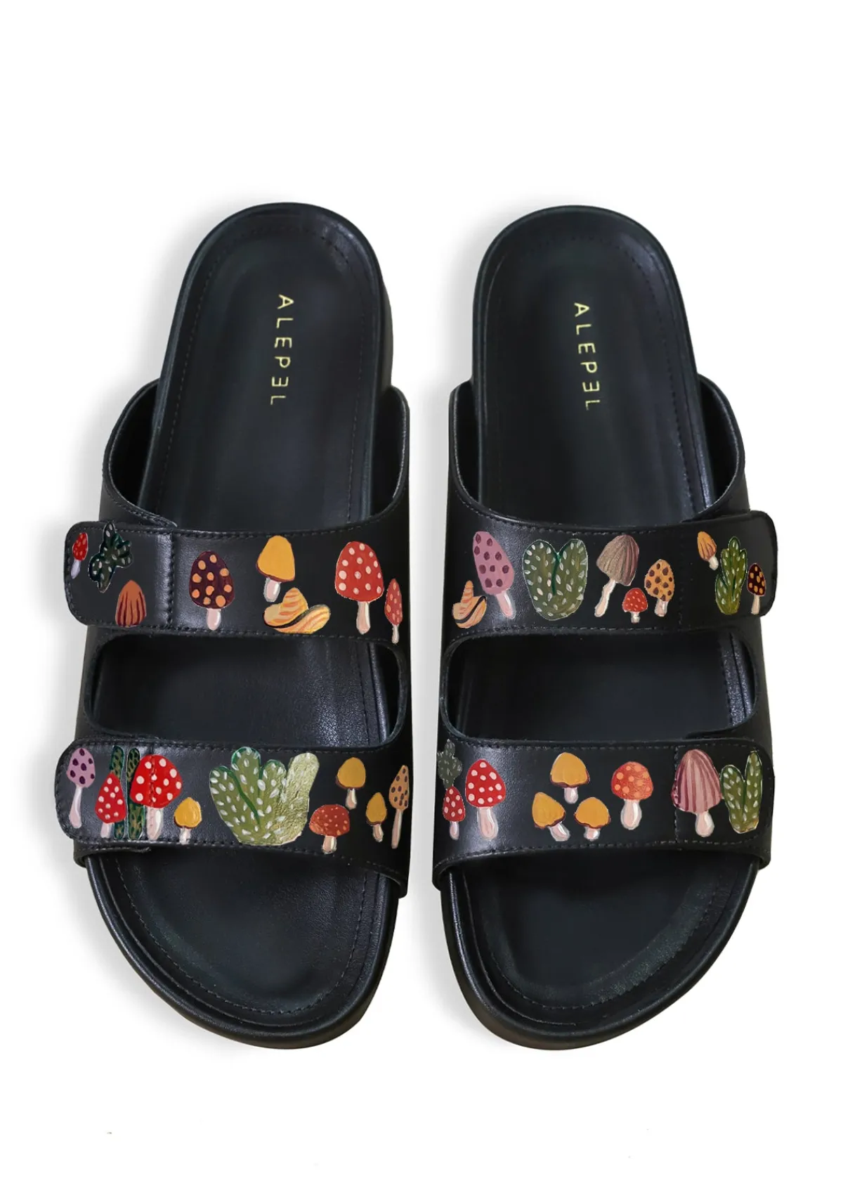 New Alepel Mushroom Black Sandal